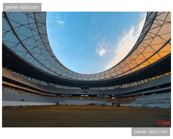 成都凤凰山体育公园创6万上座纪录，超级杯门票热销